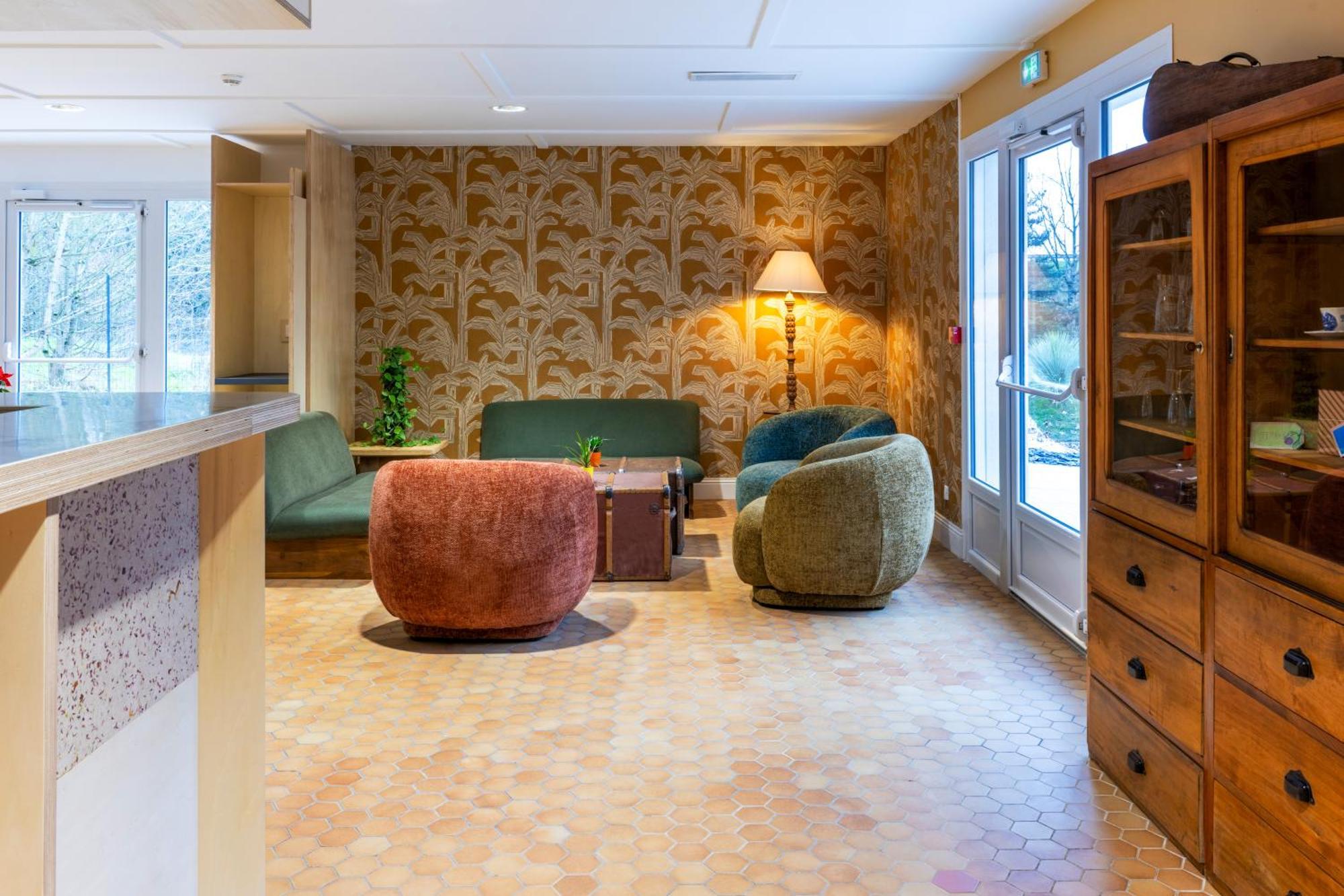 Greet Hotel Châtellerault Eksteriør billede